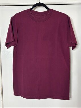 Classic Unisex Crew Neck T-Shirt in Burgundy
